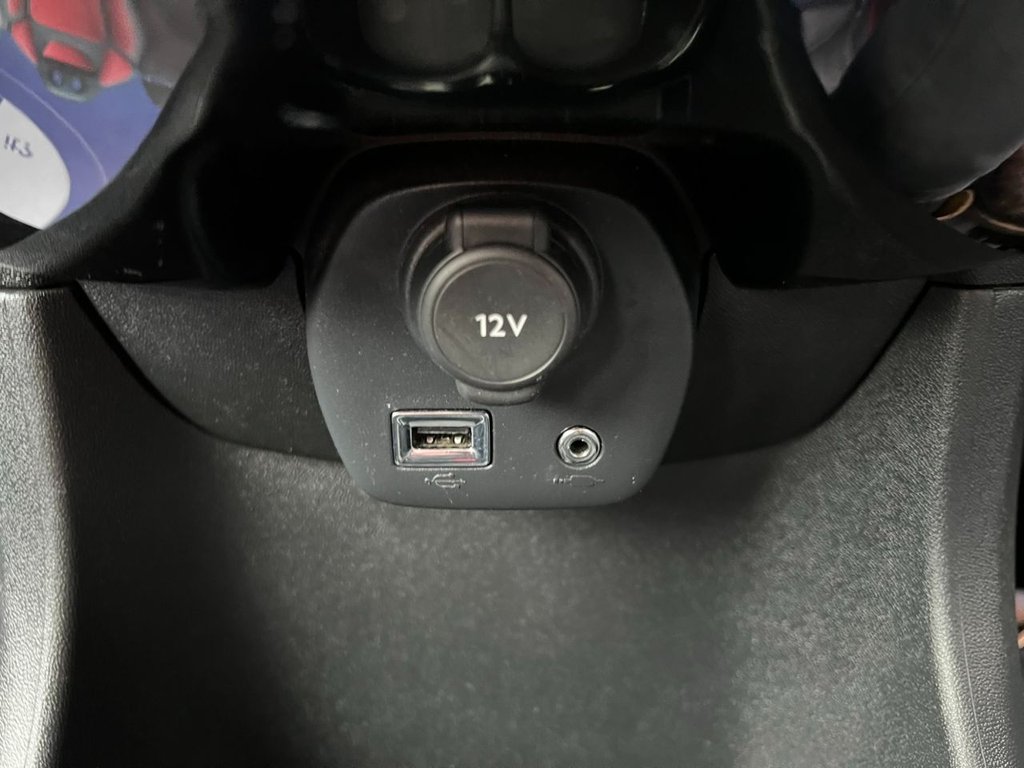 Used Toyota AYGO 2015 for sale - 77594621: Photo 40