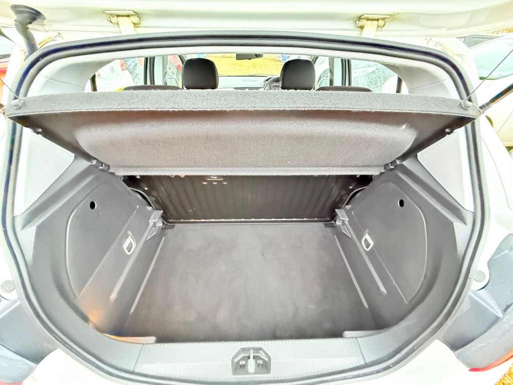 Used Vauxhall Corsa 2016 for sale - 77451930: Photo 17