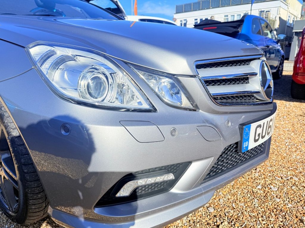 Used Mercedes-Benz E Class 2011 for sale - 77890960: Photo 17