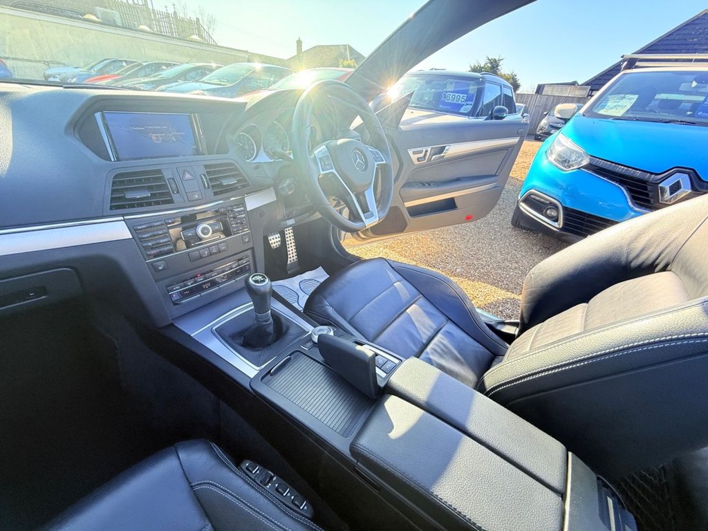 Used Mercedes-Benz E Class 2011 for sale - 77890960: Photo 42