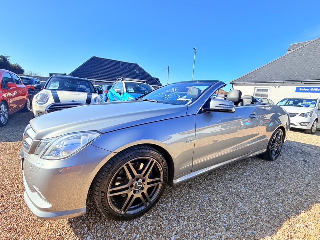 Used Mercedes-Benz E Class 2011 for sale - 77890960: Photo 9