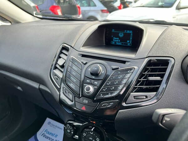 Used Ford Fiesta 2013 for sale - 76132250: Photo 31