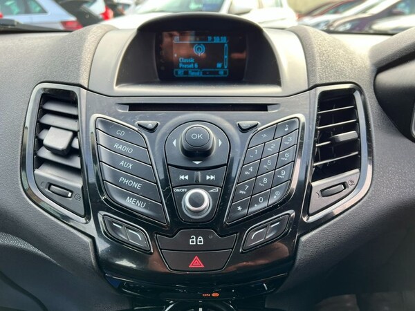 Used Ford Fiesta 2013 for sale - 76132250: Photo 32