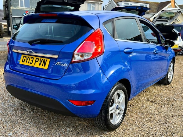 Used Ford Fiesta 2013 for sale - 76132250: Photo 4