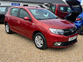 Used Dacia Sandero 2018 for sale - 78819410: Photo