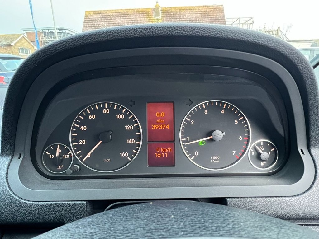 Used Mercedes-Benz A-Class 2012 for sale - 77498940: Photo 34