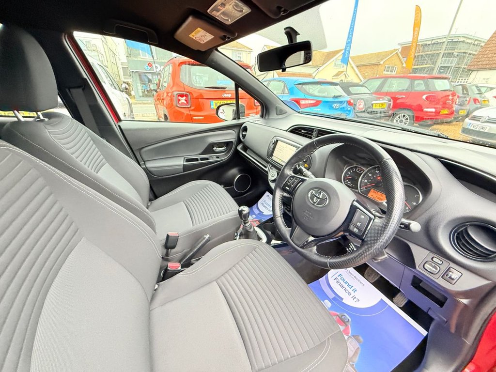 Used Toyota Yaris 2016 for sale - 76509582: Photo 17