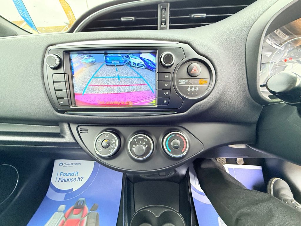 Used Toyota Yaris 2016 for sale - 76509582: Photo 30