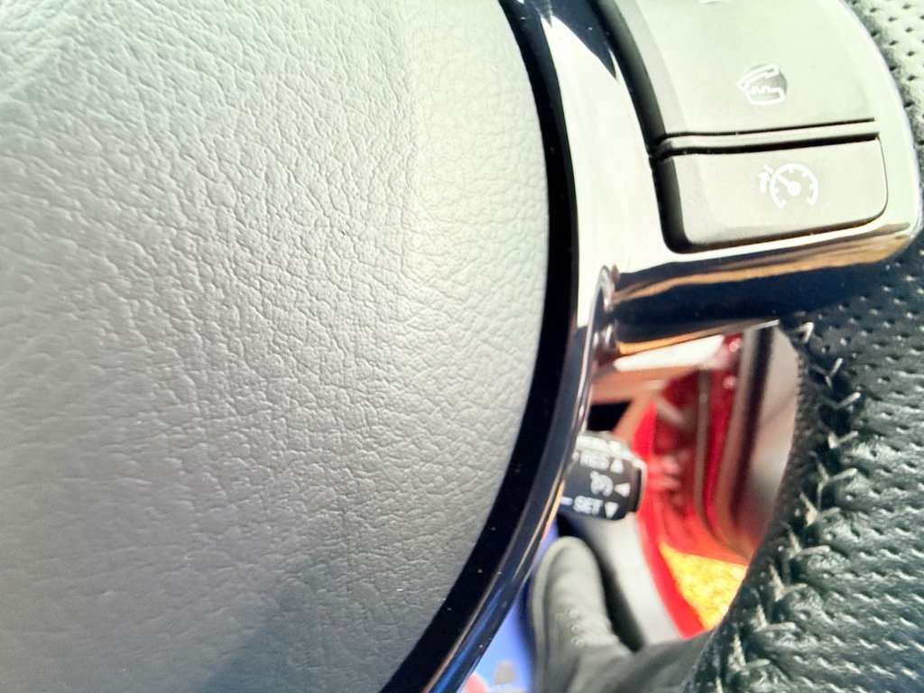 Used Toyota Yaris 2016 for sale - 76509582: Photo 32