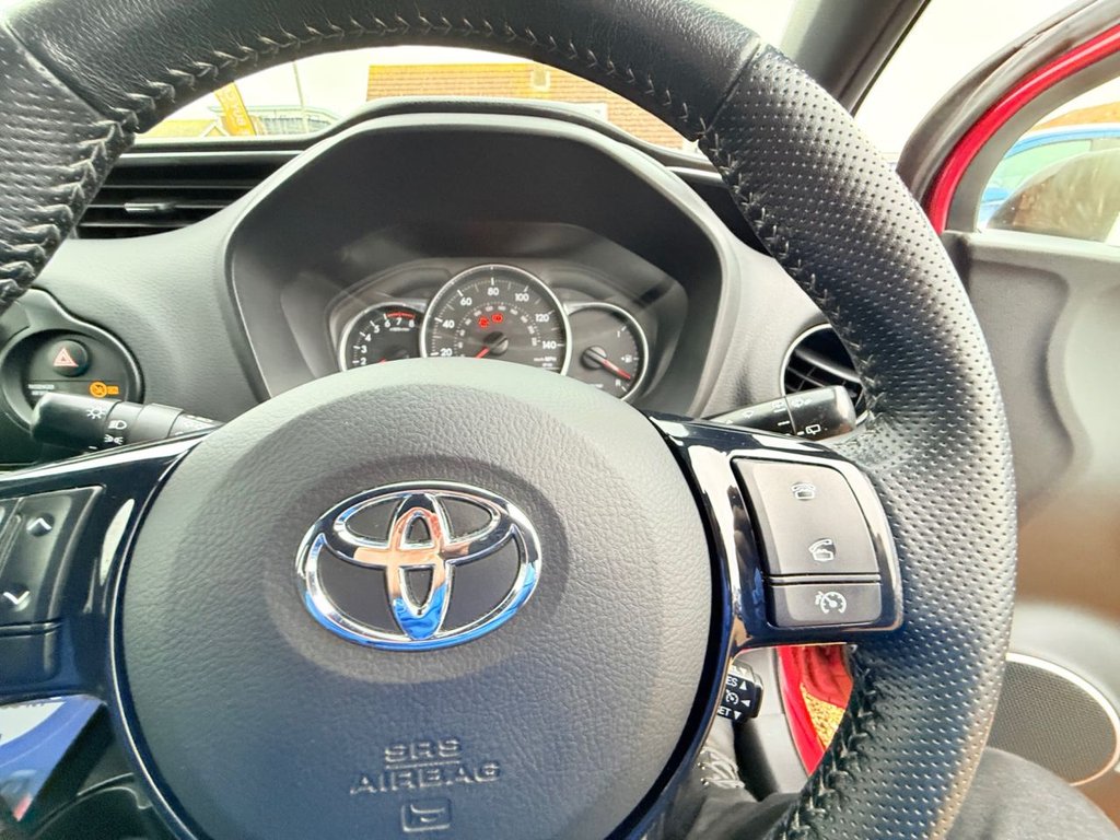 Used Toyota Yaris 2016 for sale - 76509582: Photo 35