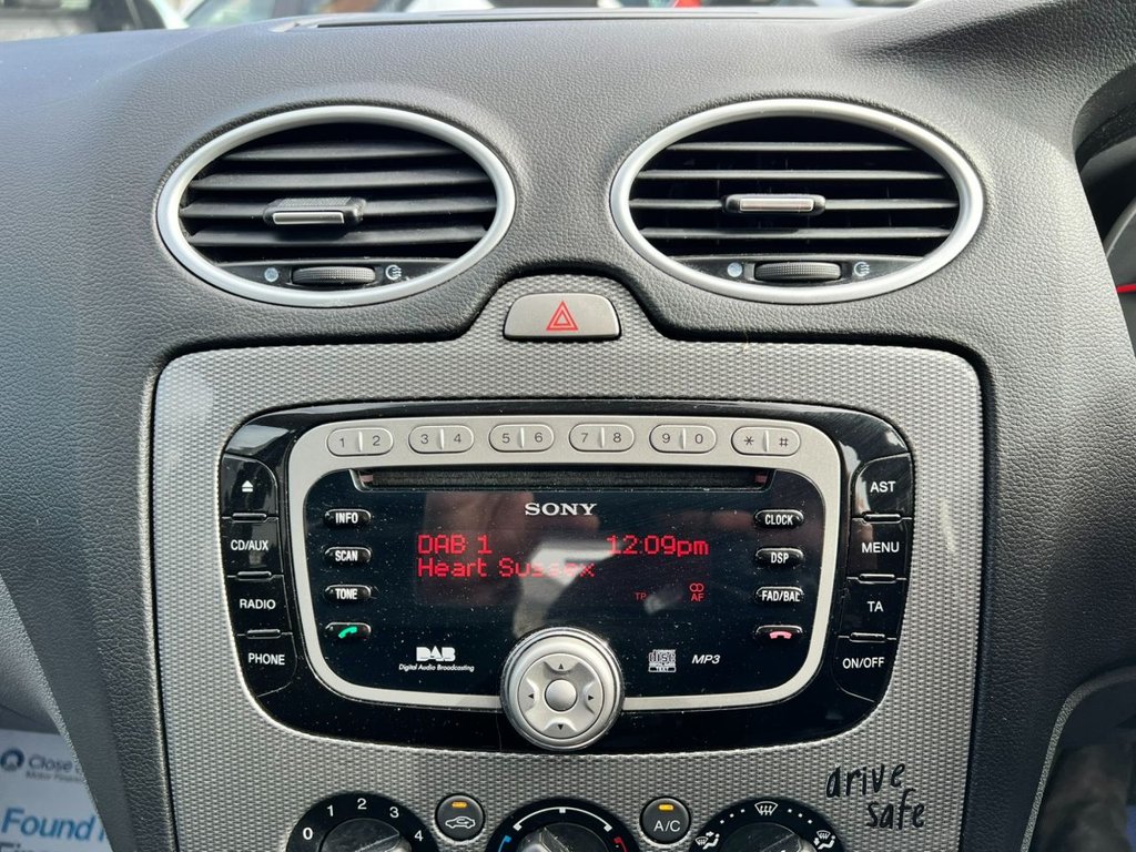 Used Ford Focus 2010 for sale - 76509374: Photo 28