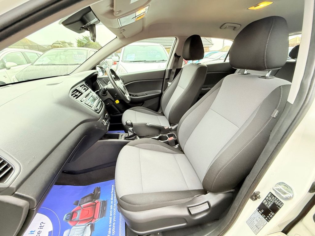 Used Hyundai i20 2017 for sale - 77780843: Photo 21