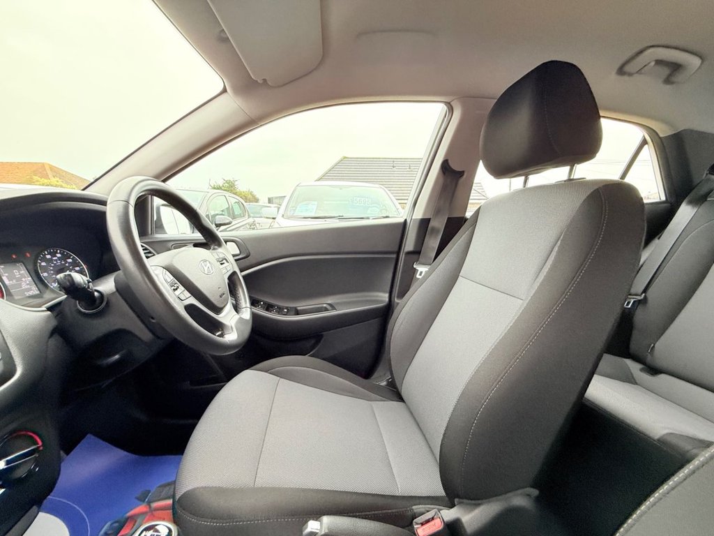 Used Hyundai i20 2017 for sale - 77780843: Photo 25