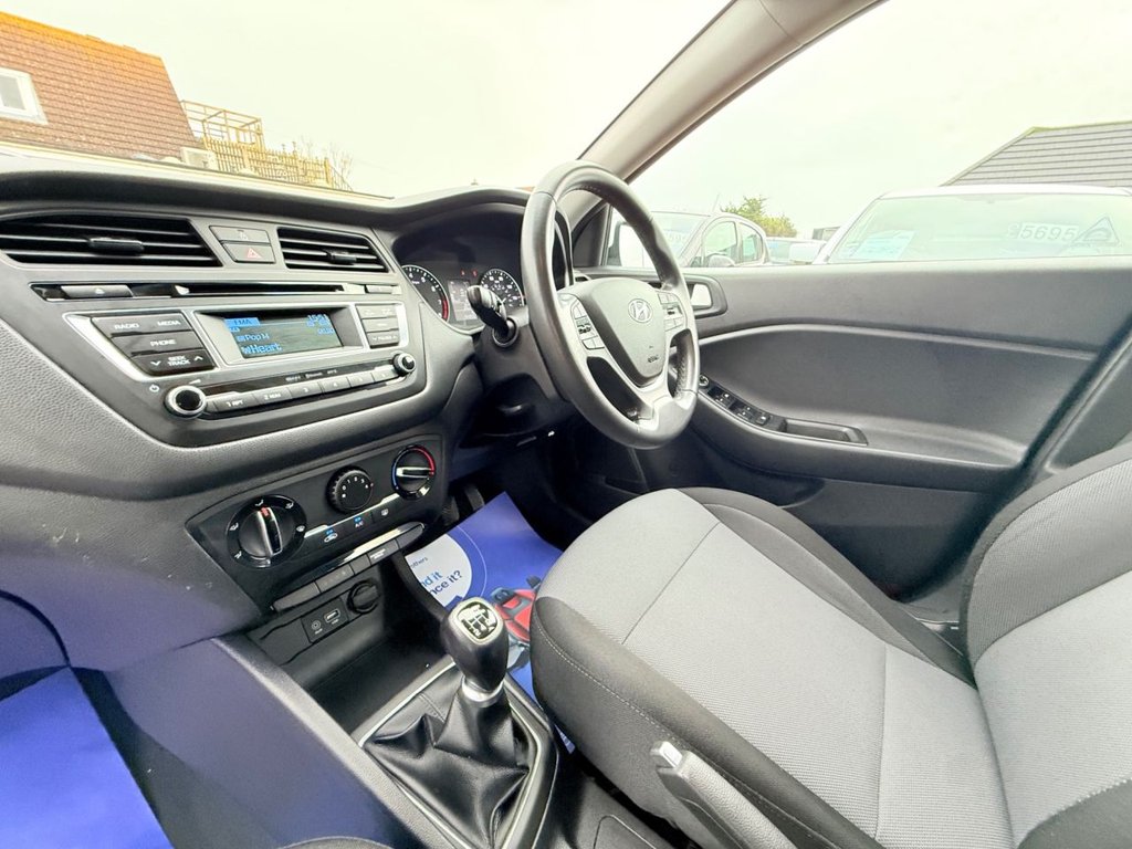 Used Hyundai i20 2017 for sale - 77780843: Photo 26