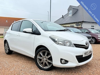 Used Toyota Yaris 2013 for sale - 78887413: Photo