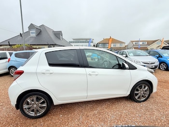 Used Toyota Yaris 2013 for sale - 78887413: Photo
