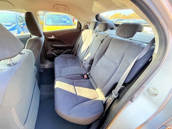 Used Honda Civic 2013 for sale - 76224020: Photo 15