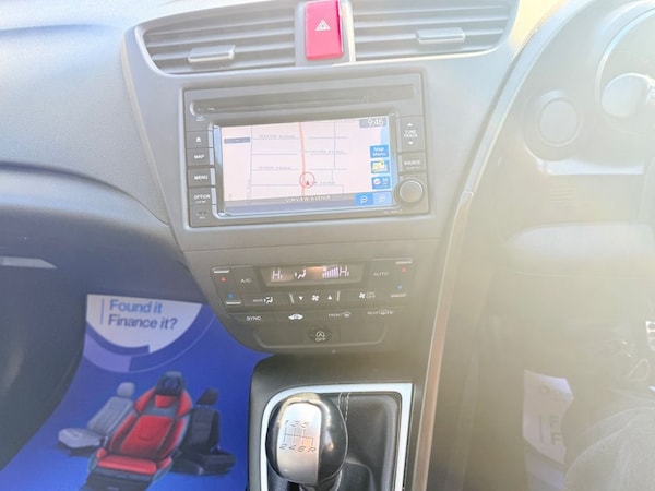 Used Honda Civic 2013 for sale - 76224020: Photo 26