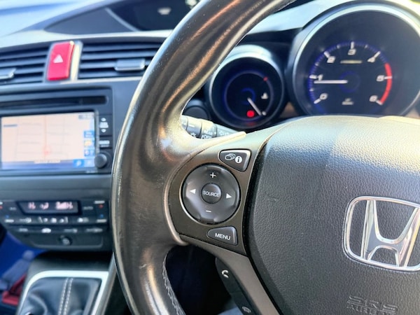 Used Honda Civic 2013 for sale - 76224020: Photo 28