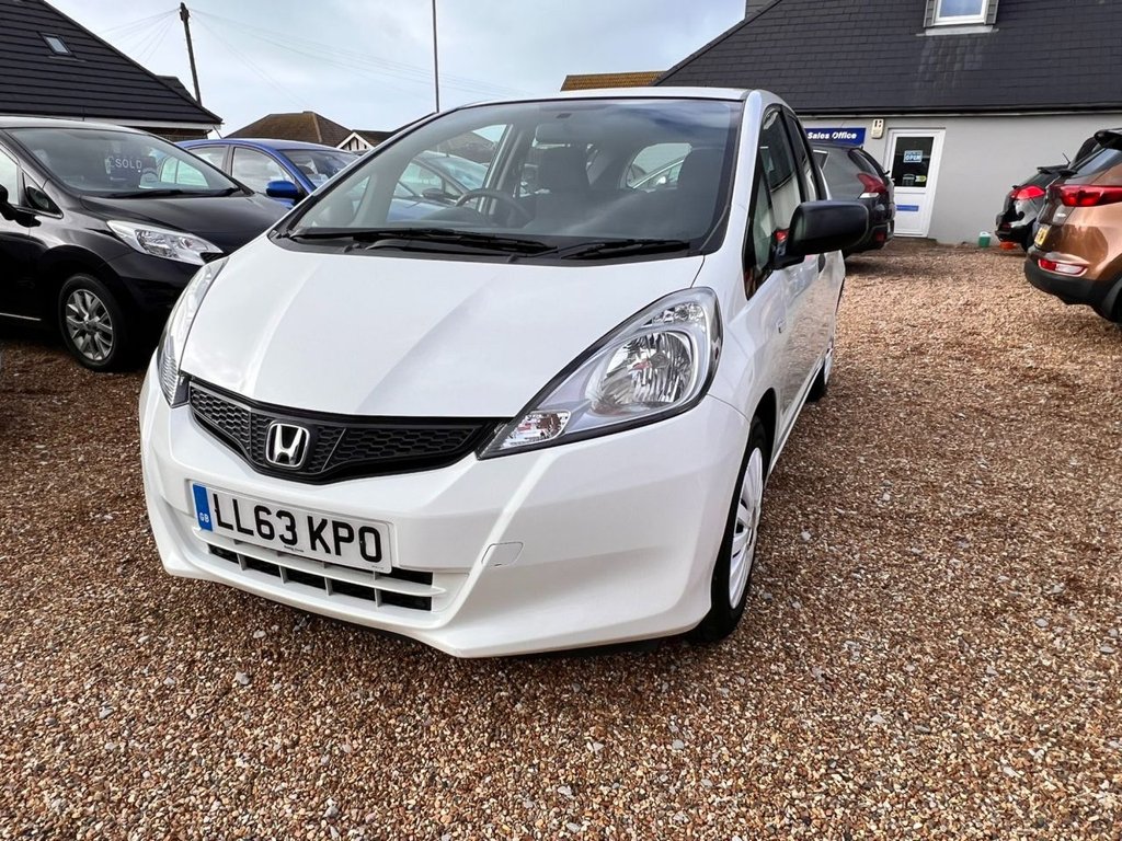 Used Honda Jazz 2013 for sale - 77521432: Photo 16
