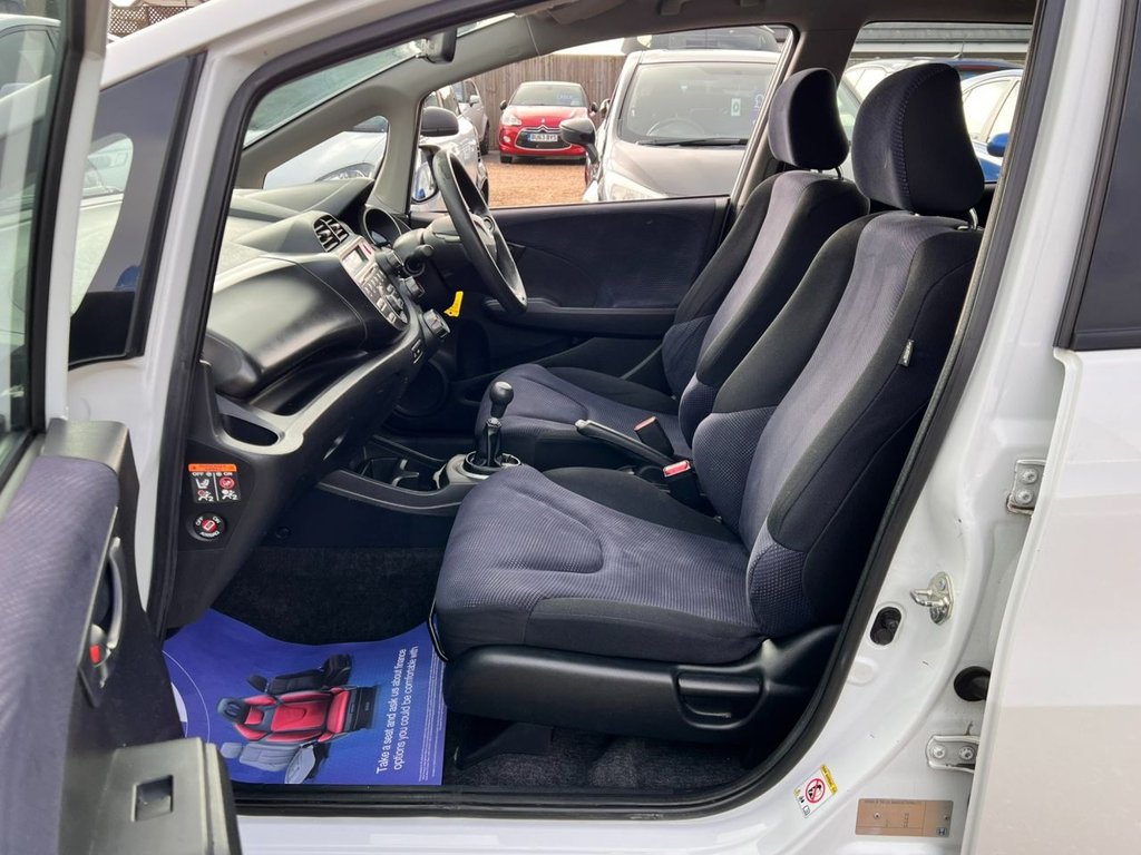 Used Honda Jazz 2013 for sale - 77521432: Photo 27