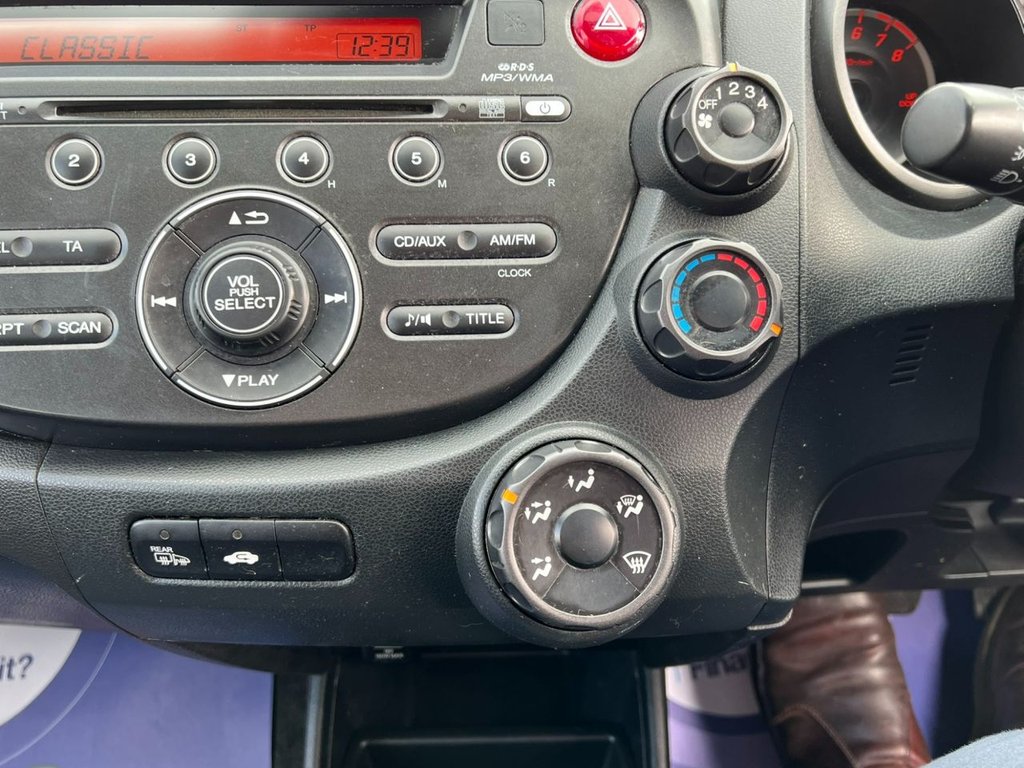 Used Honda Jazz 2013 for sale - 77521432: Photo 35