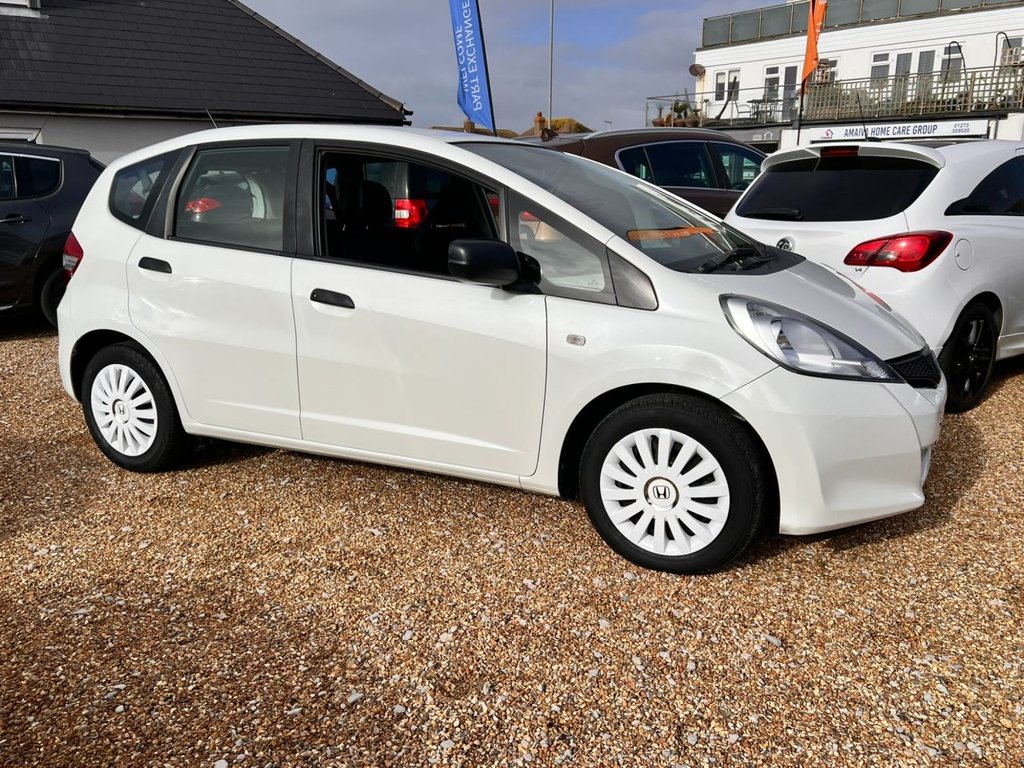 Used Honda Jazz 2013 for sale - 77521432: Photo 4