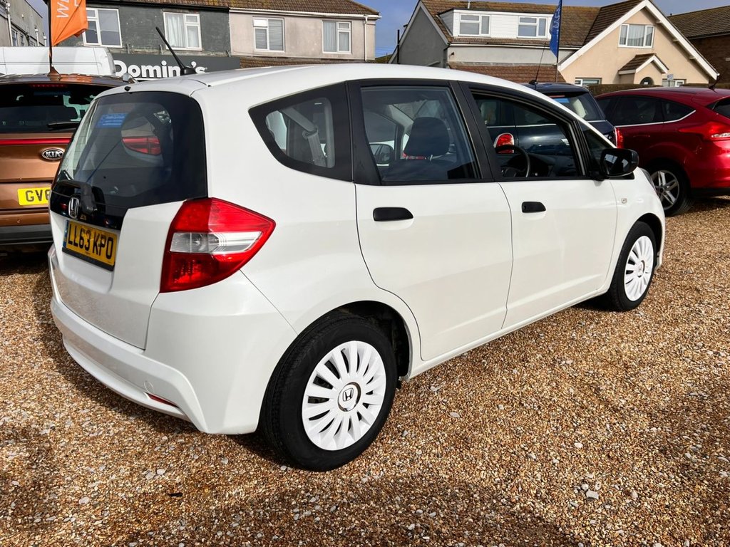 Used Honda Jazz 2013 for sale - 77521432: Photo 6