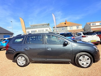 Used Dacia Logan MCV 2018 for sale - 76105827: Photo 2