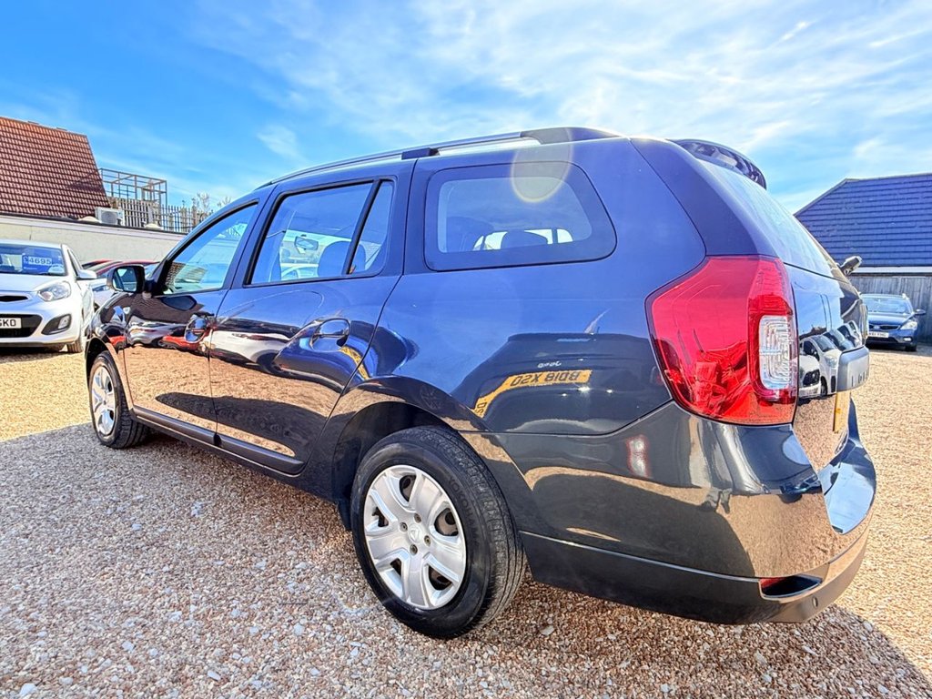 Used Dacia Logan MCV 2018 for sale - 76105827: Photo 3