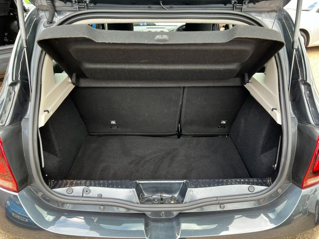 Used Dacia Sandero 2020 for sale - 76081183: Photo 19