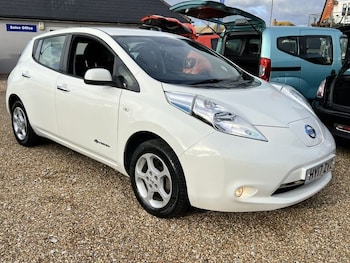 Used Nissan Leaf 2017 for sale - 77014492: Photo