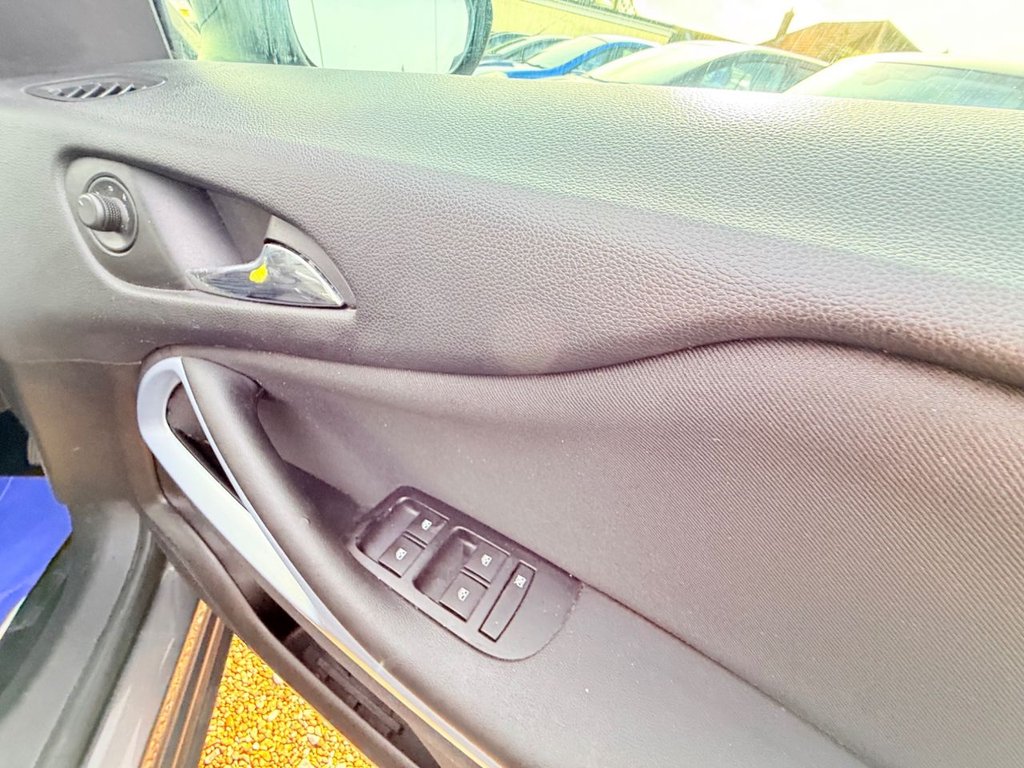 Used Vauxhall Zafira 2015 for sale - 78029931: Photo 15