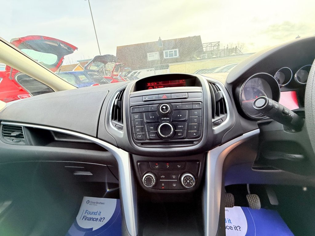 Used Vauxhall Zafira 2015 for sale - 78029931: Photo 30