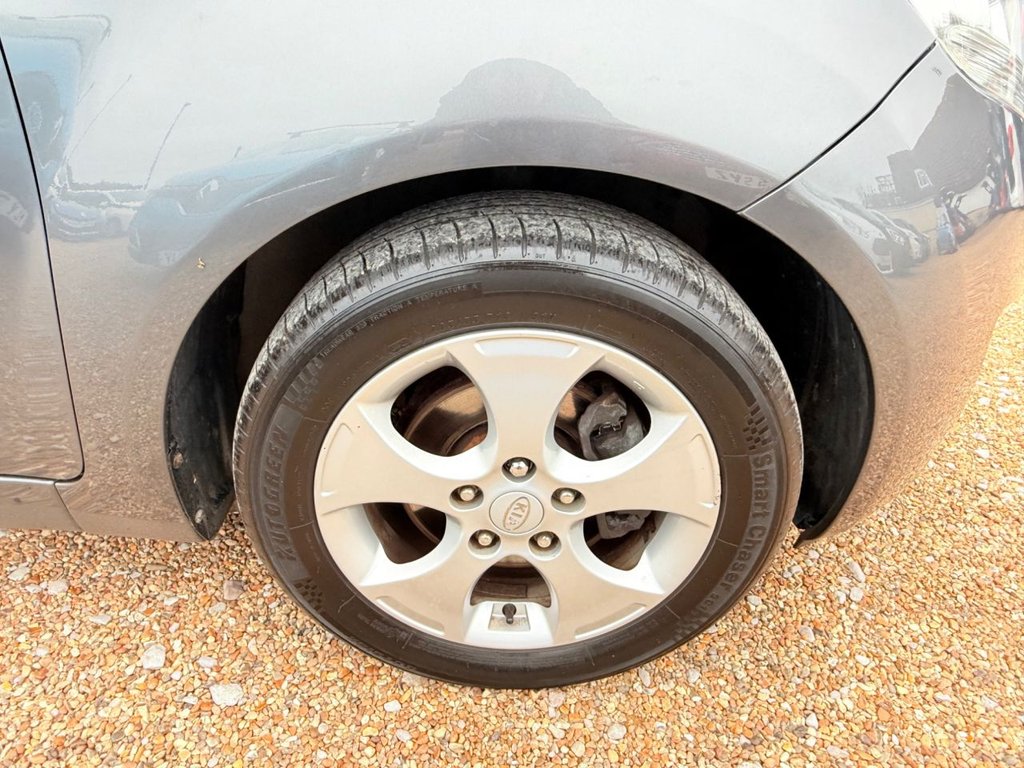 Used Kia Venga 2011 for sale - 78003226: Photo 14