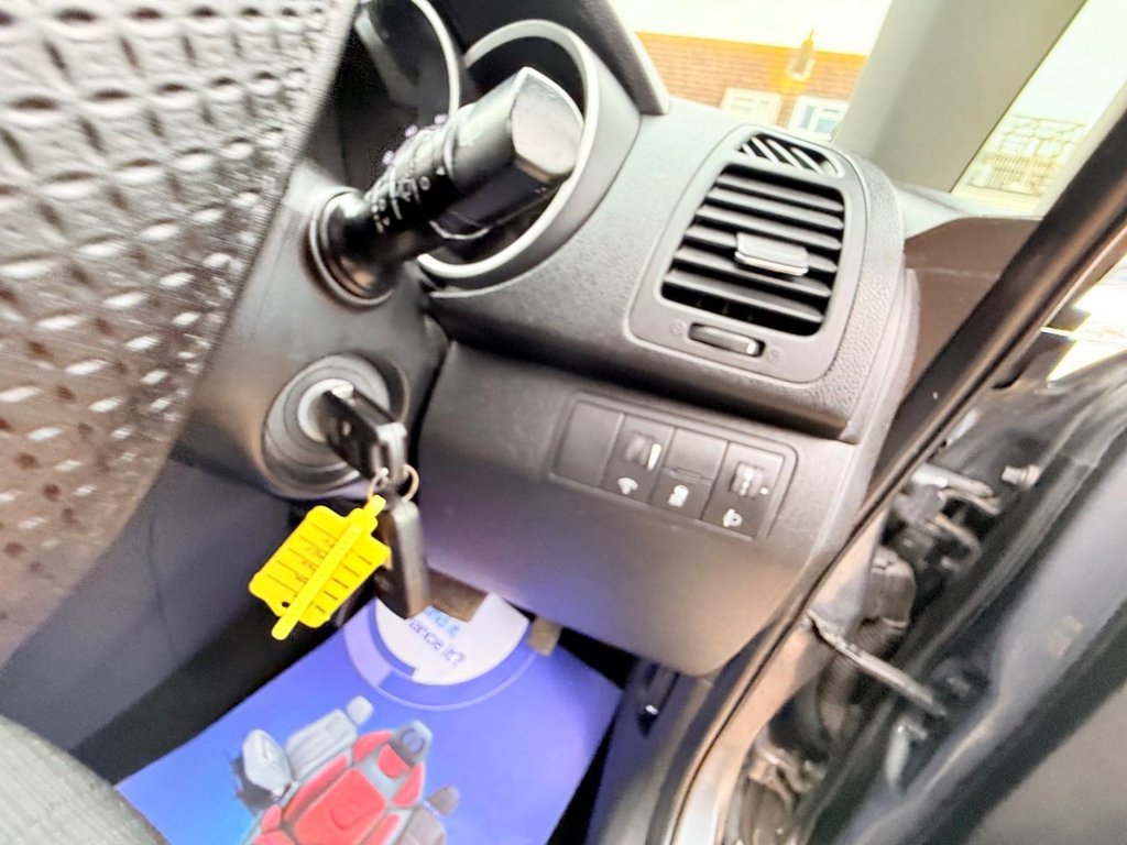 Used Kia Venga 2011 for sale - 78003226: Photo 34