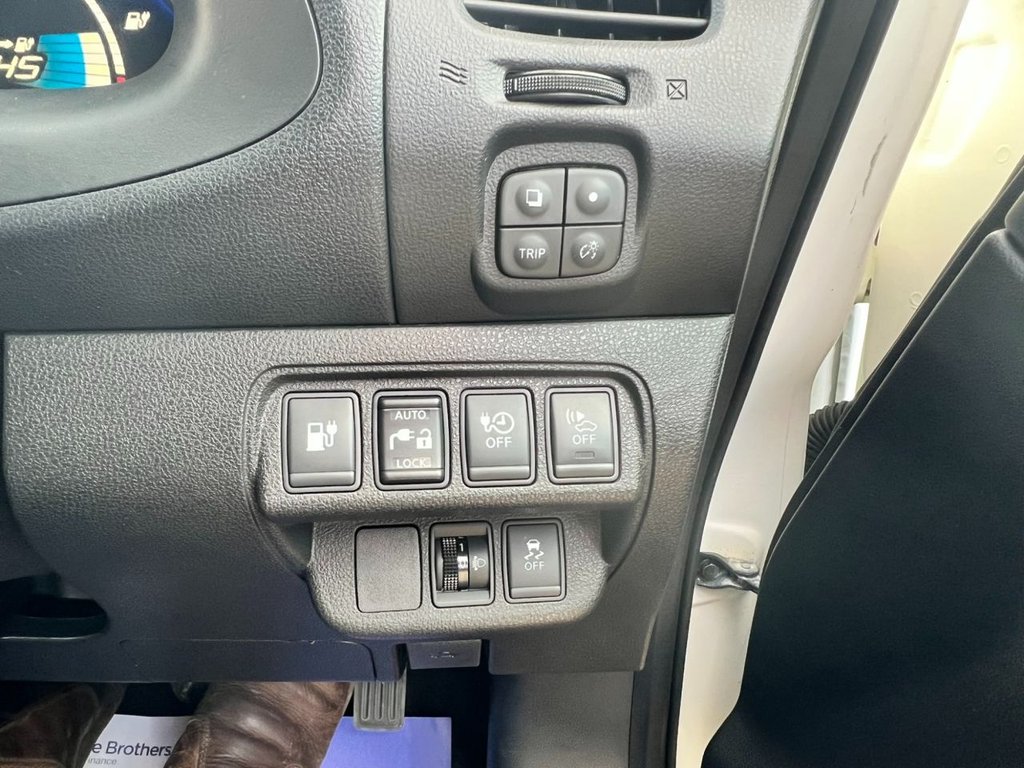 Used Nissan Leaf 2017 for sale - 76841584: Photo 38