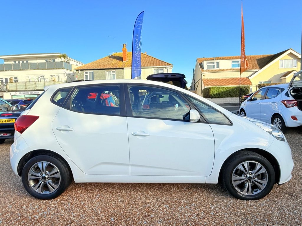 Used Kia Venga 2015 for sale - 76698556: Photo 2