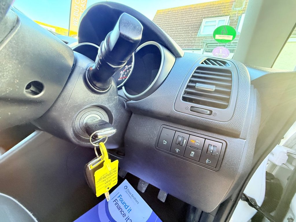 Used Kia Venga 2015 for sale - 76698556: Photo 36