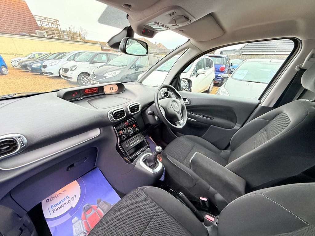 Used Citroen C3 Picasso 2015 for sale - 77499236: Photo 23