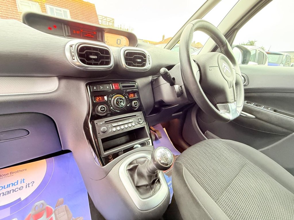 Used Citroen C3 Picasso 2015 for sale - 77499236: Photo 25