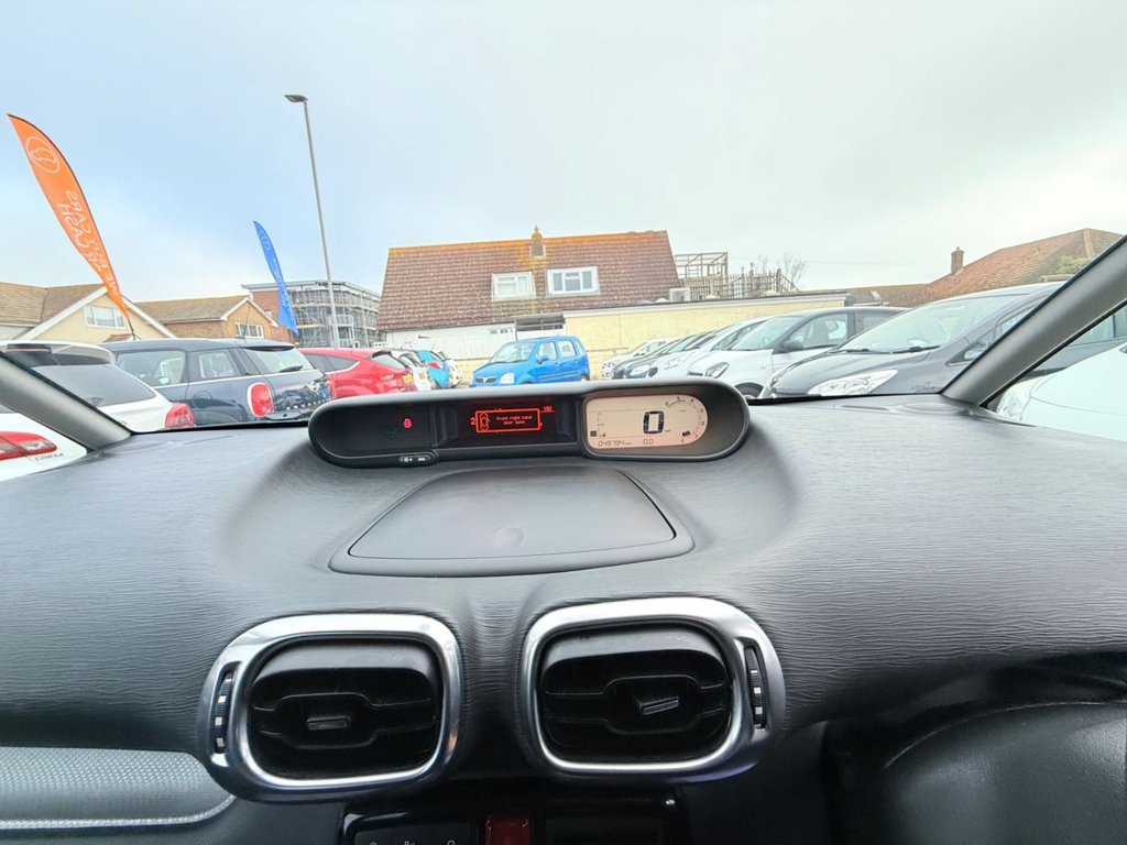 Used Citroen C3 Picasso 2015 for sale - 77499236: Photo 31