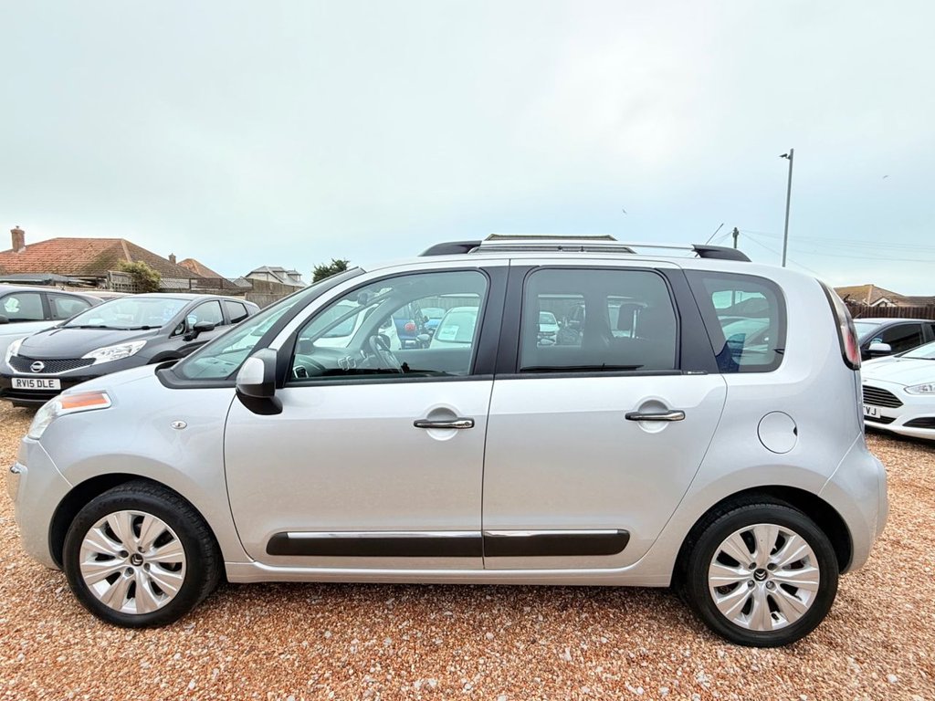 Used Citroen C3 Picasso 2015 for sale - 77499236: Photo 6