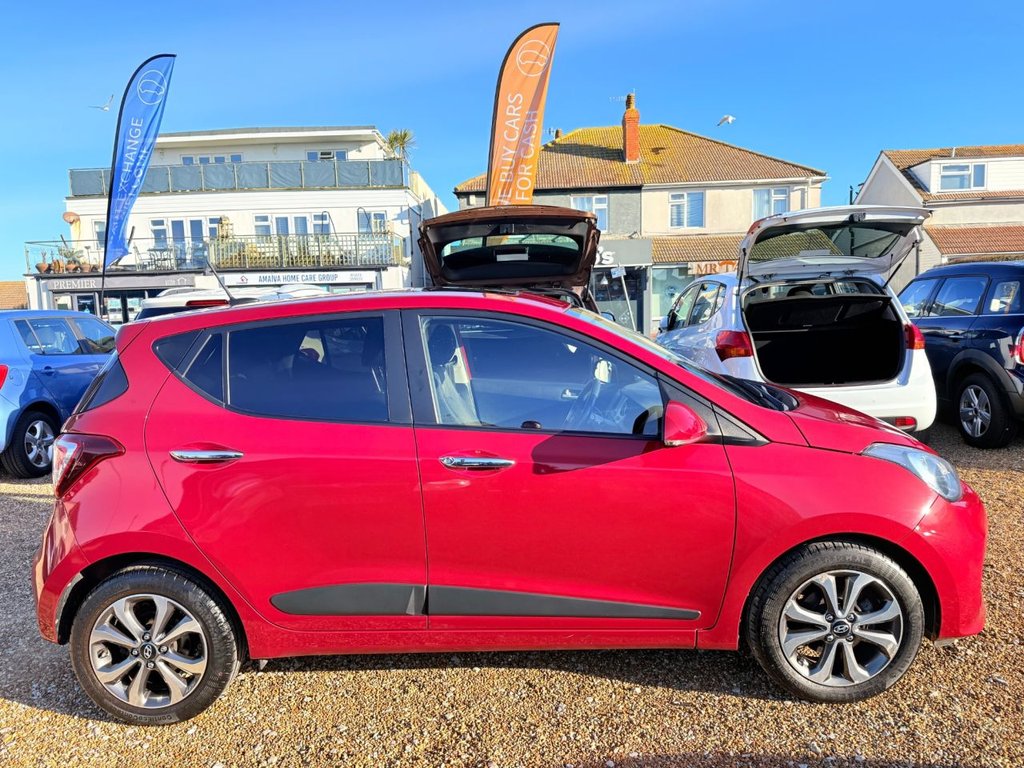 Used Hyundai i10 2018 for sale - 77583409: Photo 3