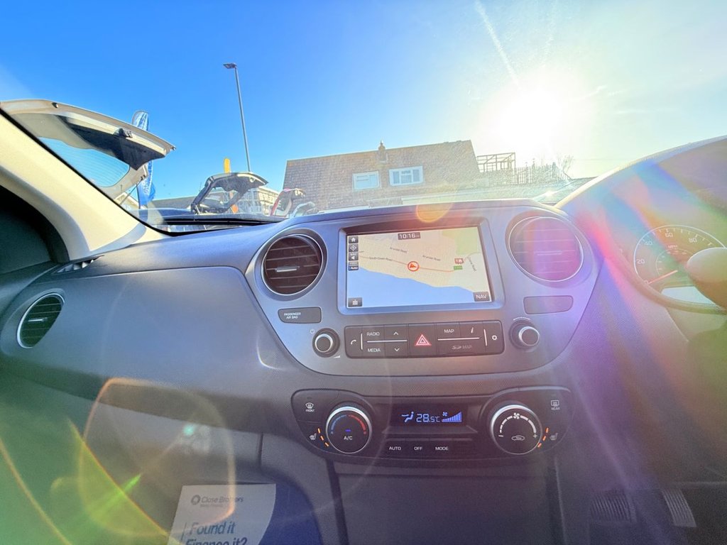 Used Hyundai i10 2018 for sale - 77583409: Photo 31