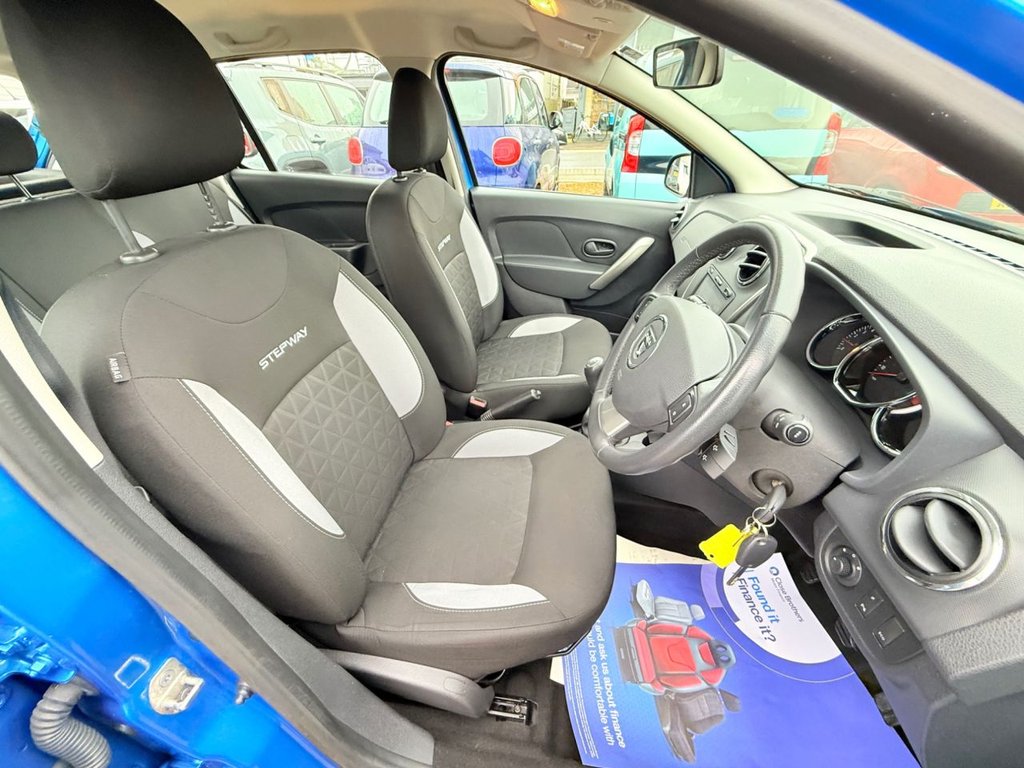 Used Dacia Sandero Stepway 2014 for sale - 77139640: Photo 19
