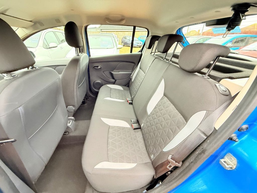Used Dacia Sandero Stepway 2014 for sale - 77139640: Photo 23