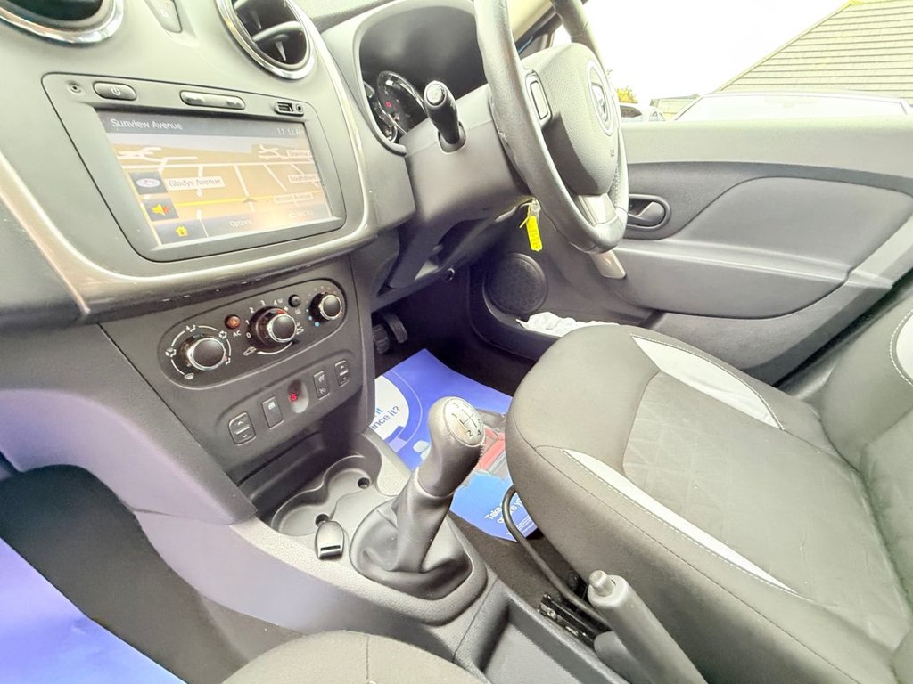 Used Dacia Sandero Stepway 2014 for sale - 77139640: Photo 25