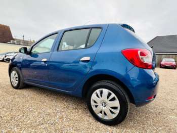 Used Dacia Sandero 2013 for sale - 74833757: Photo