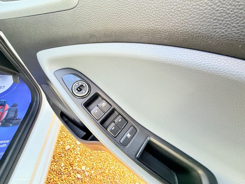 Used Hyundai i20 2017 for sale - 77558069: Photo 14